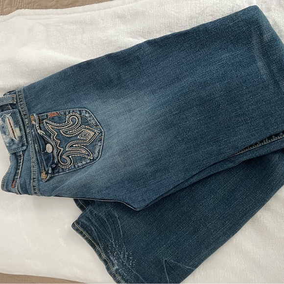 MEK Denim Portland Mid Rise Bootcut Jeans - Picture 4 of 8